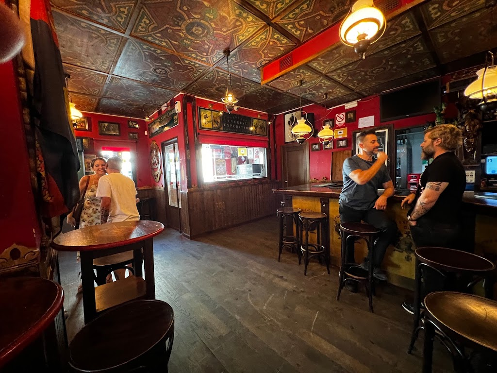 Pub The Explorer's Club