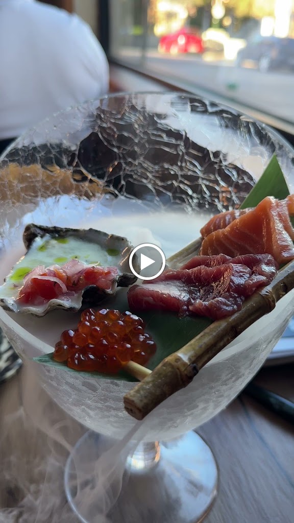 Restaurante Akitsu Shima — Videos
