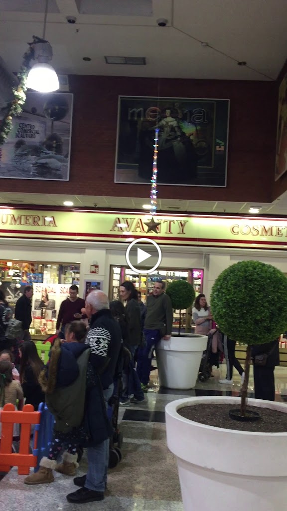 Centro Comercial Vicalvaro — Videos