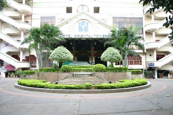 Hotel Oriental Towers