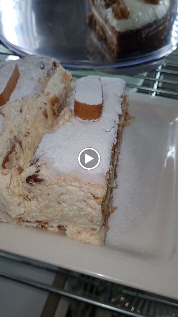Restaurante La Parra — Videos