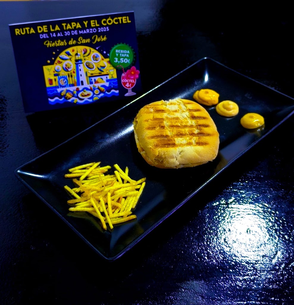 Taburete cojo — Papas fritas