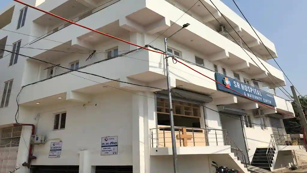 SR HOSPITAL & MATERNITY CENTRE
