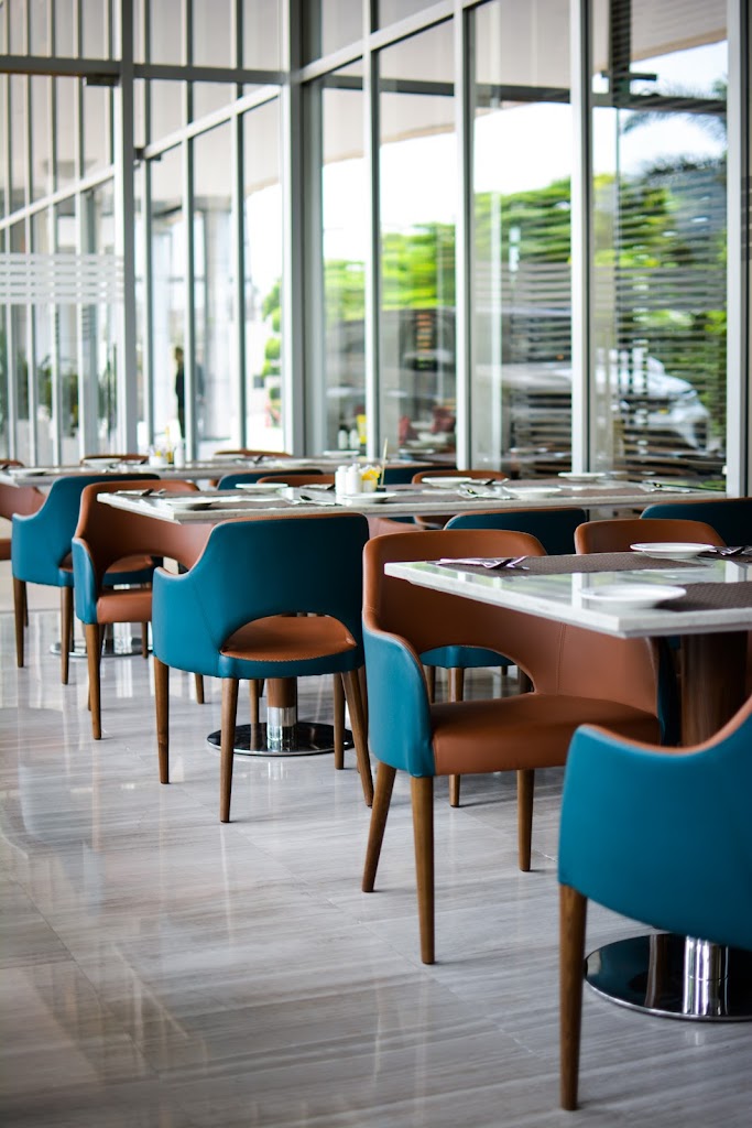Viva All Day Dining Holiday Inn Aerocity