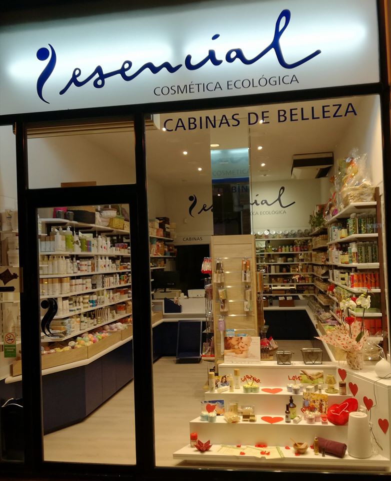 Esencial Mediterraneo Aviles — Exterior