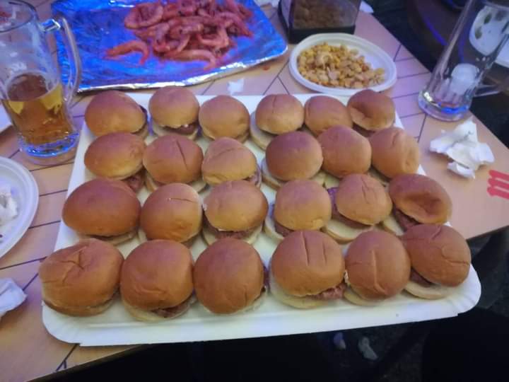 Cafeteria Agata — Comida y bebida