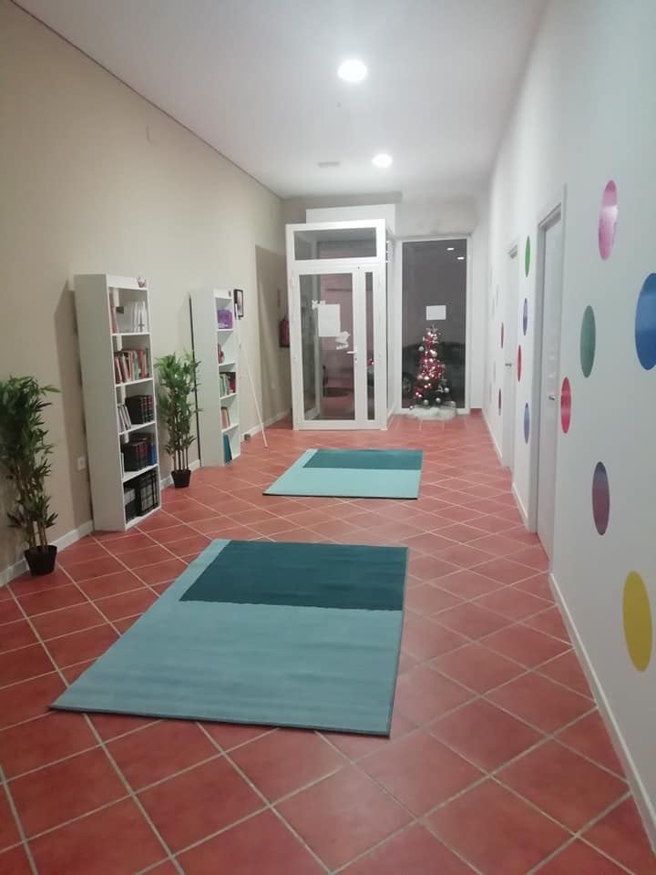Centro de estudios y pedagogia Isosceles — Del propietario