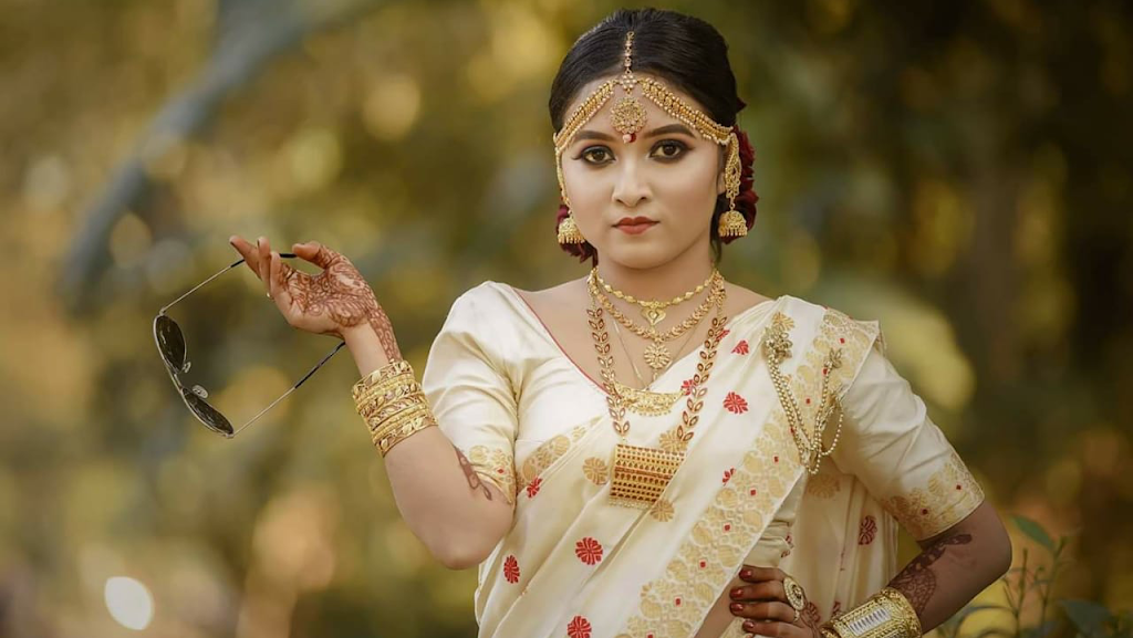 Makeup Artist Sangeeta