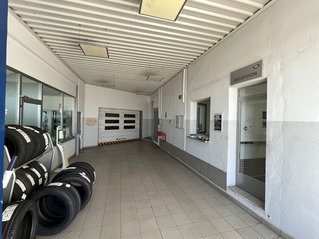 Servicio Oficial Jaguar | Autos Carretero Valdepenas — Interior