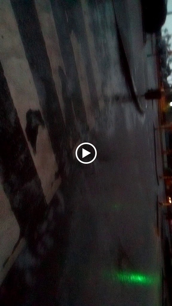 Cafe Bar El Peru II — Videos