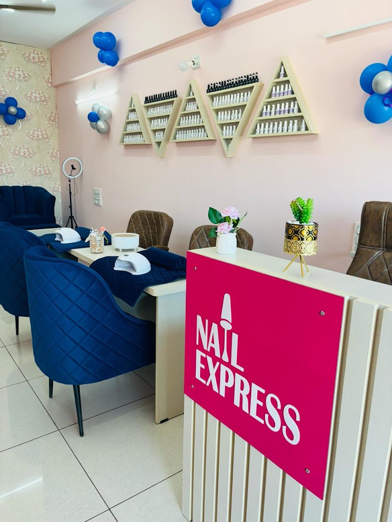 Nail Express Nails Studio Academy
