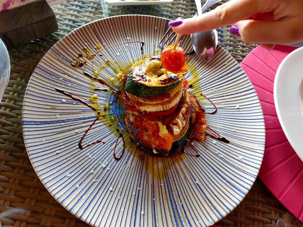 Restaurante Calabajio — Comida y bebida