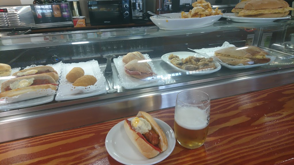 Bar Cafe El Anden 2 — Ambiente