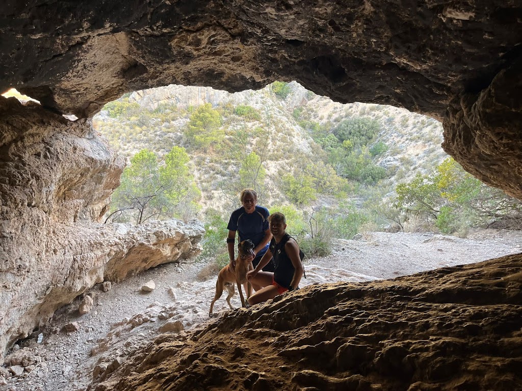 Cueva de las Dones