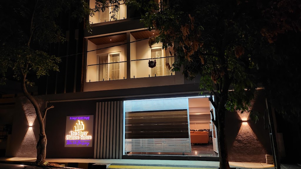 The Silver Chimes Suites Best Hotel In Bangalore Best Hotels Near Airport 3 Star Hotel In Bangalore