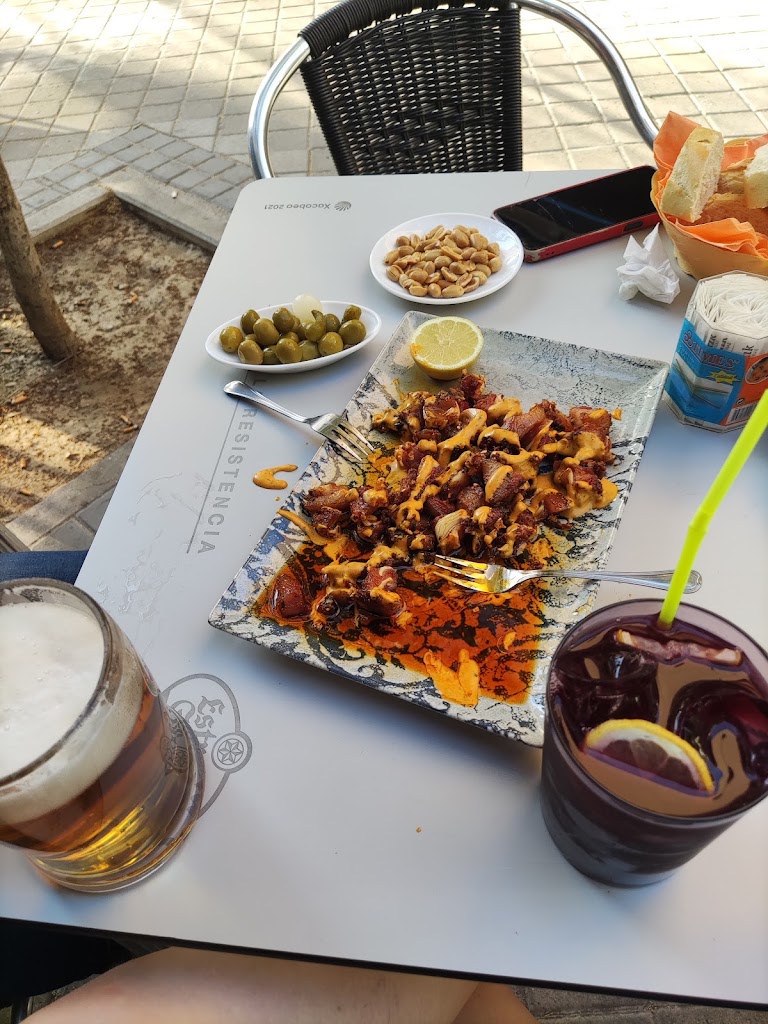 Cafeteria Samoa — Comida y bebida