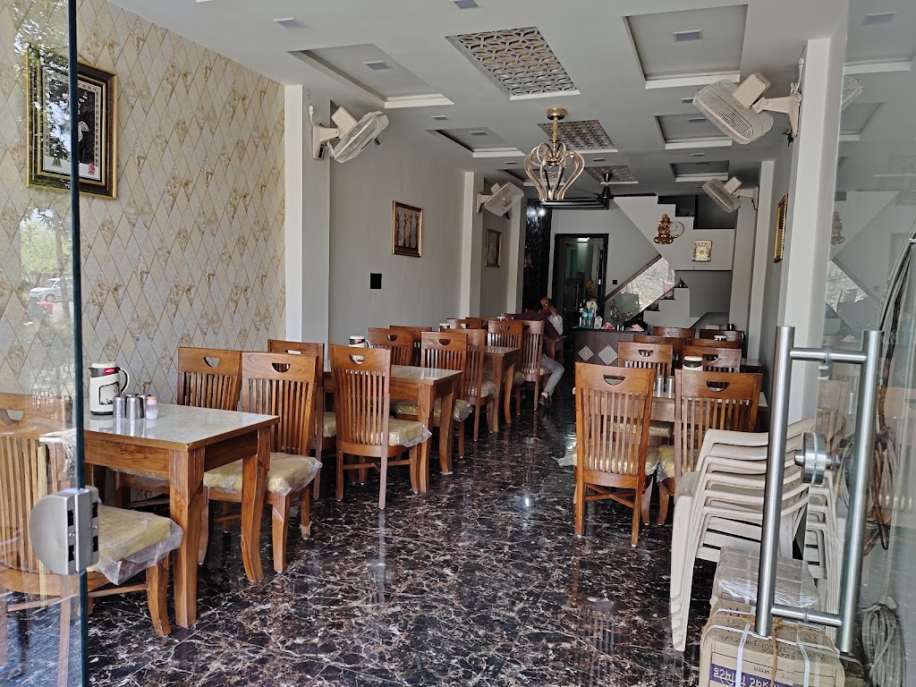 Nakhrali Restaurant