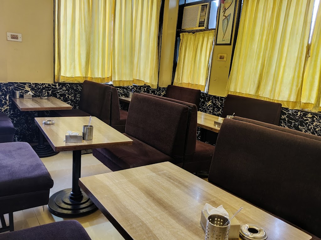 HOTEL SAVLI BAR AND RESTAURANT