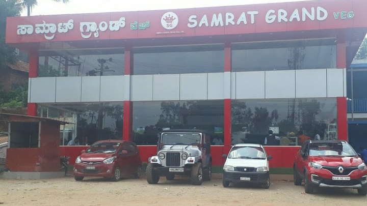 Hotel Samrat Grand