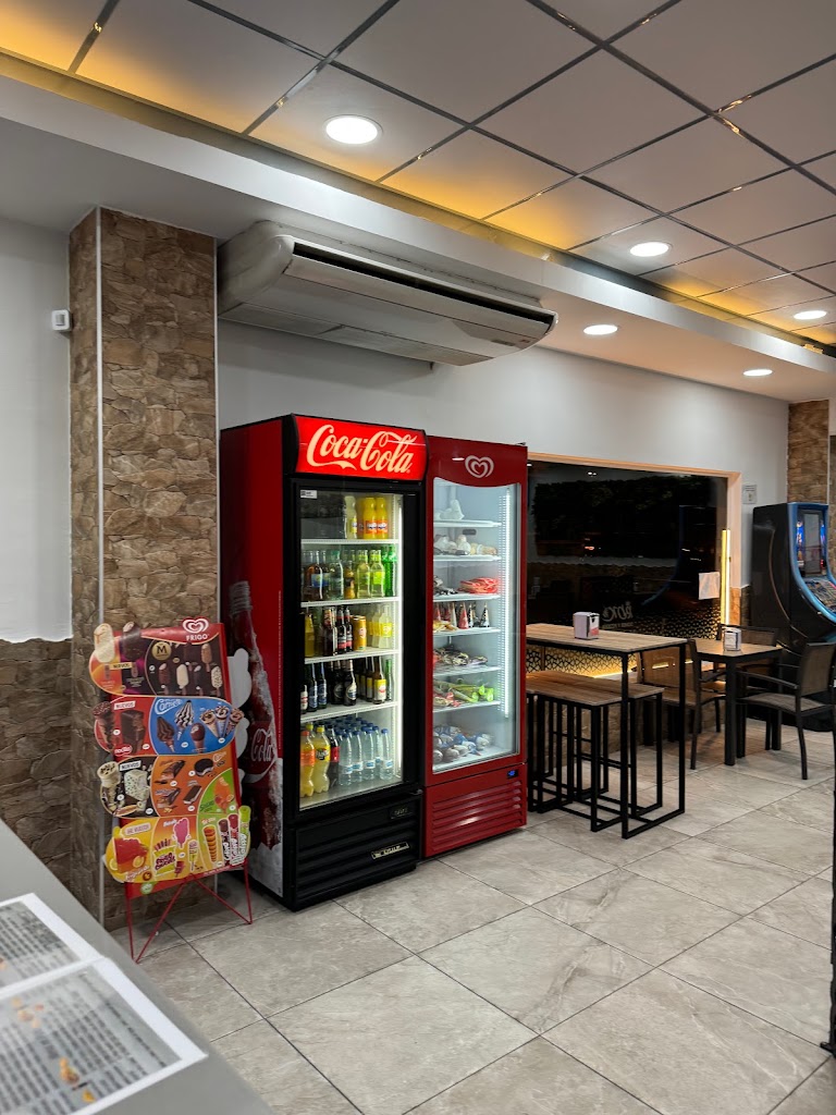 REAL DONER KEBAB — Ambiente