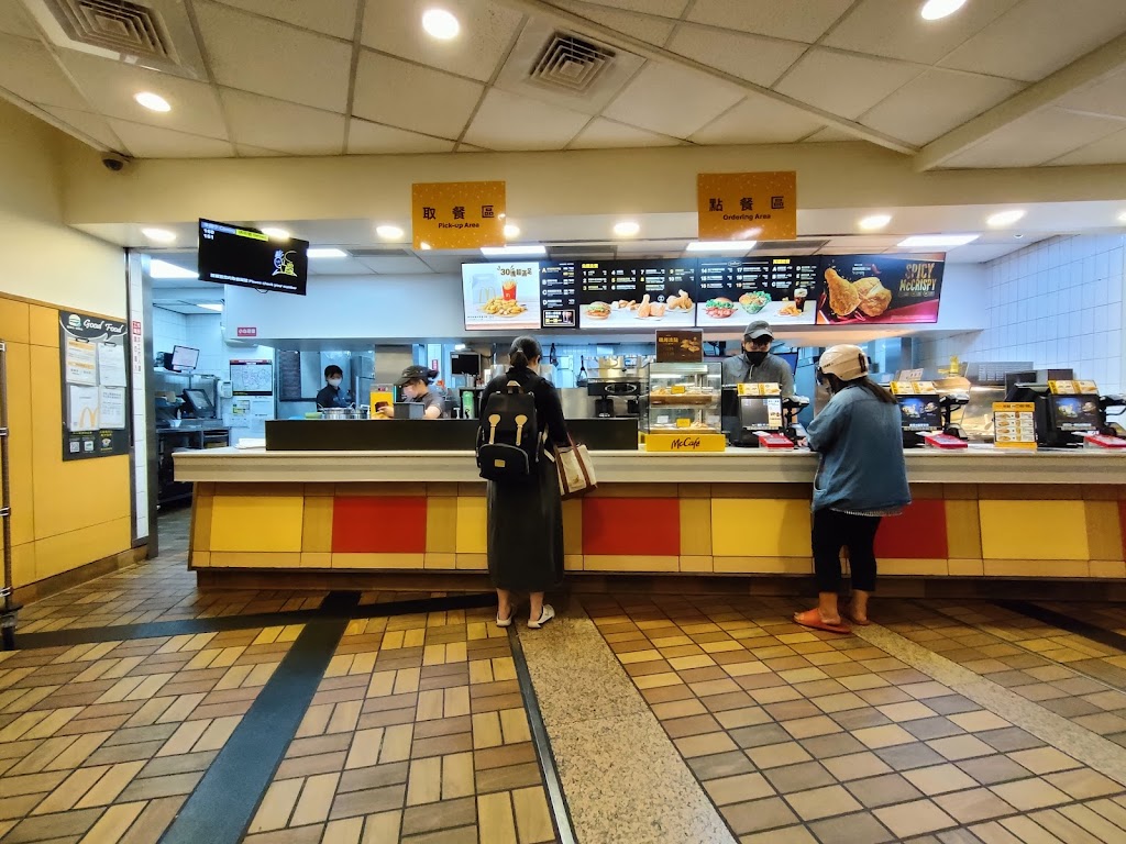 麥當勞-鳳山中山餐廳 的照片