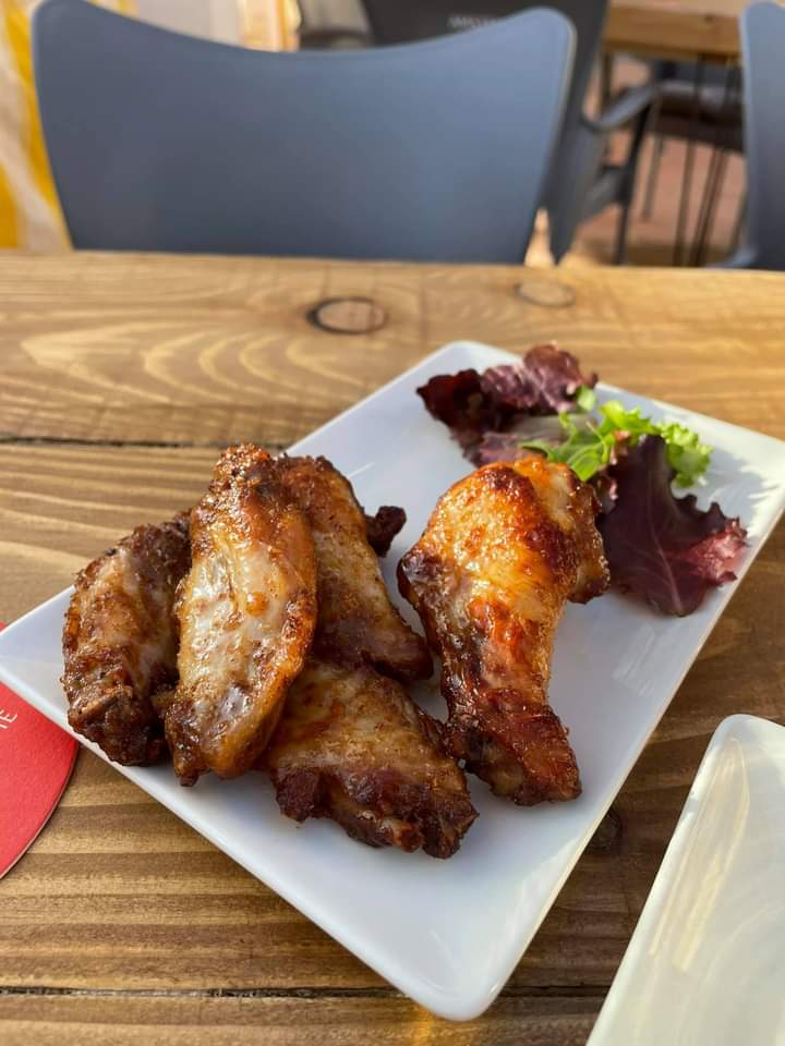 Coast to Coast — Comida y bebida