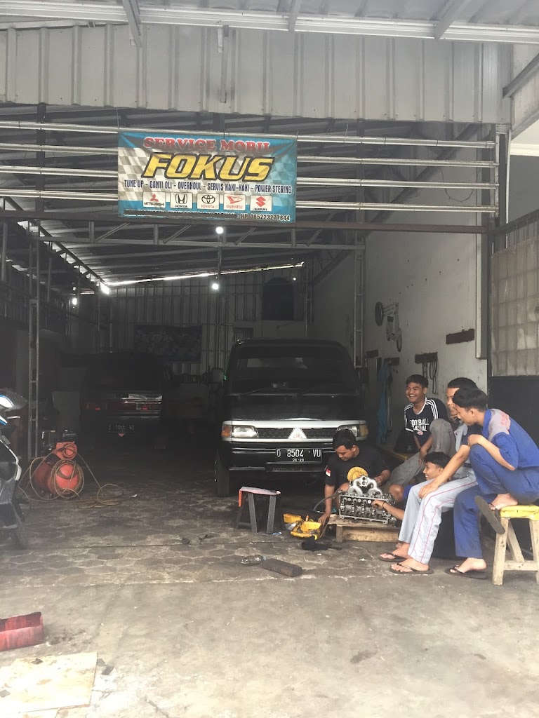 BENGKEL MOBIL FOKUS