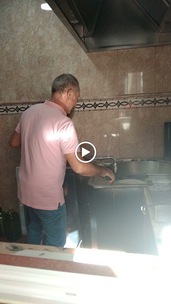Cafeteria Churreria Dana — Videos