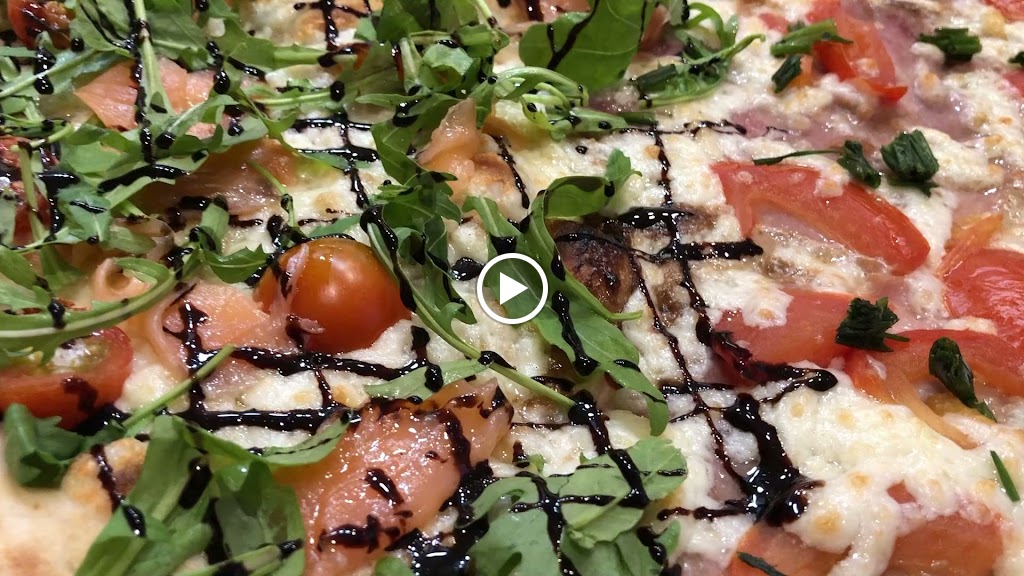 Riscaldato's Pizzerias | Cartama Estacion — Videos