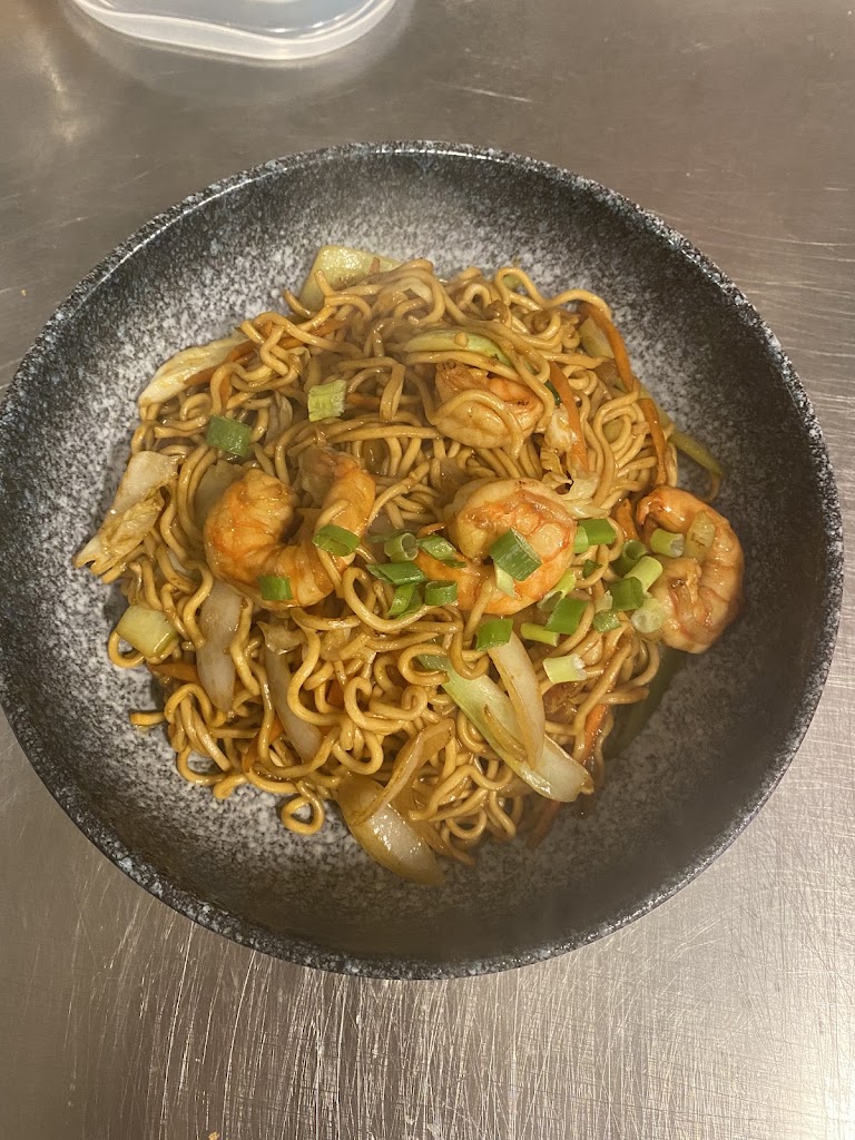 Ibuki Ramen — Comida y bebida