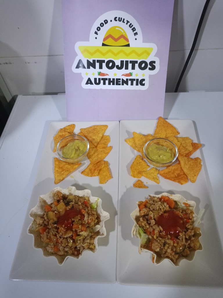 Antojitos — Del propietario