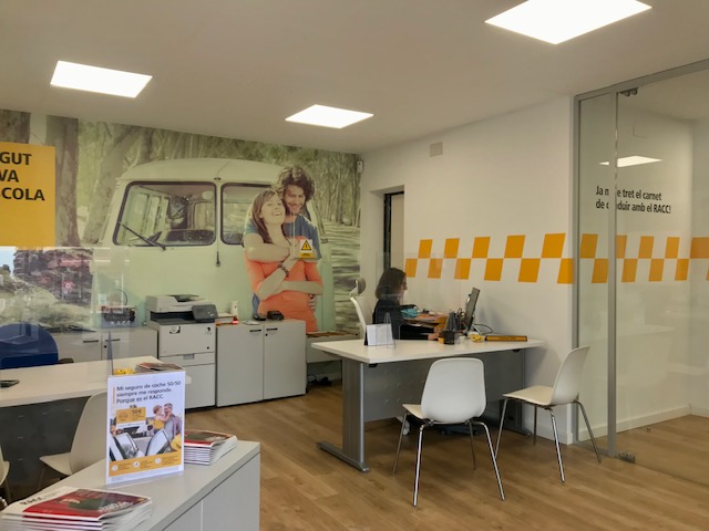 RACC Autoescola Viladecans — Del propietario