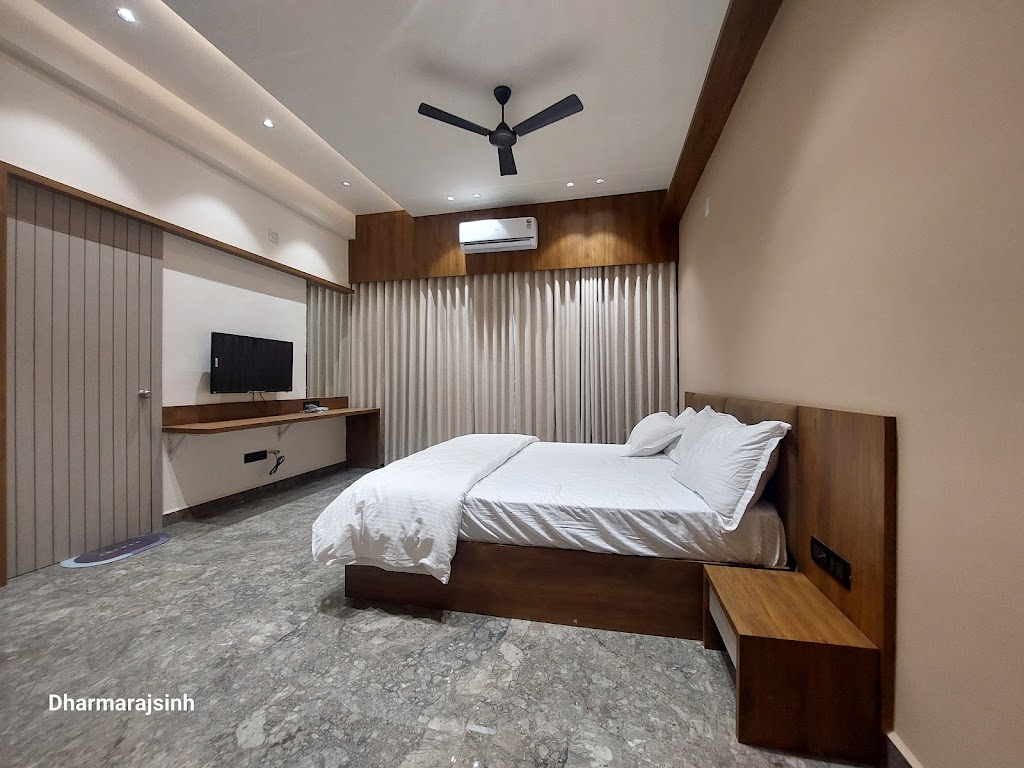 Sir Jadeja S Premium Room