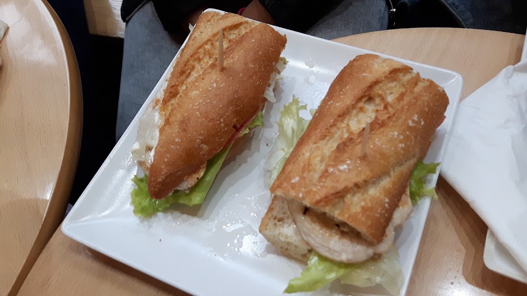 Cafe Travelling — Sandwich de pollo
