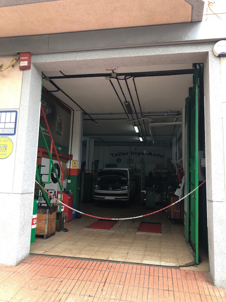 Taller Inyeauto — Exterior