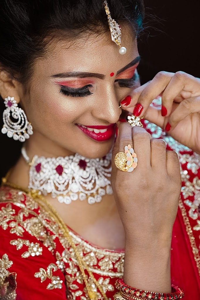 U Care We Care Women S Bridal Studio