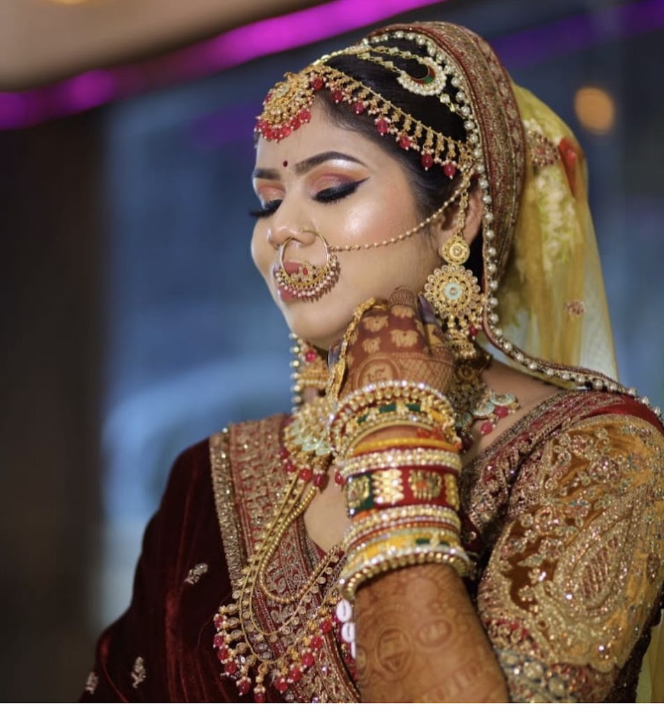 Pakhi Spa Parlour Only For Ladies