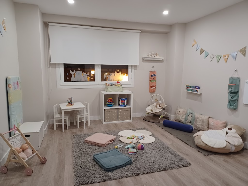 MADRES DE DIA de Pamplona Centro I Veronica Gutierrez Madre de Dia (casa amiga cuidado de ninos y ninas de 0 a 3 anos)