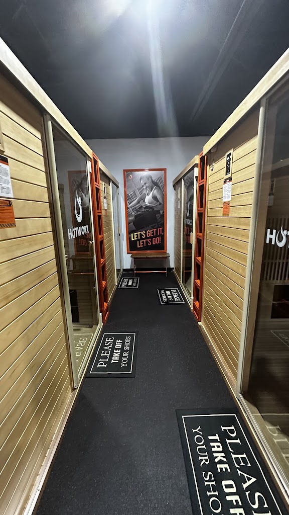  HOTWORX- DALLAS TX, (LOVE FIELD)