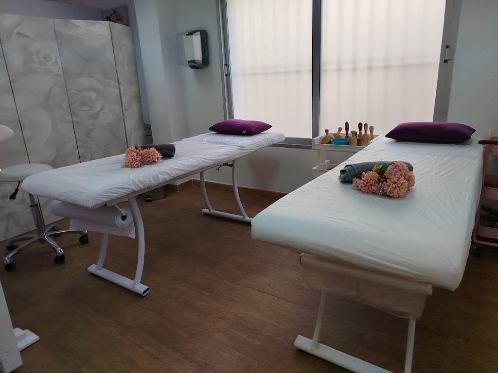 Virginia Centro de Belleza y Bienestar — Interior