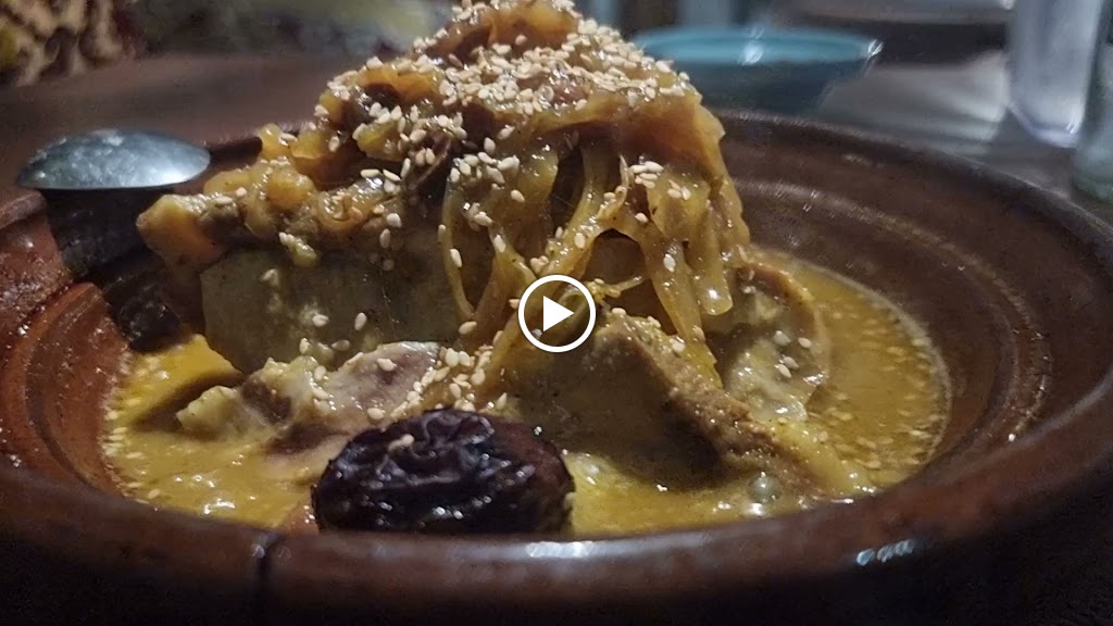 Restaurante Ca Mezquida — Videos