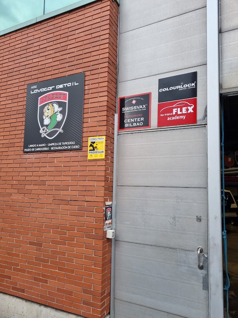 lavacarbilbao — Exterior