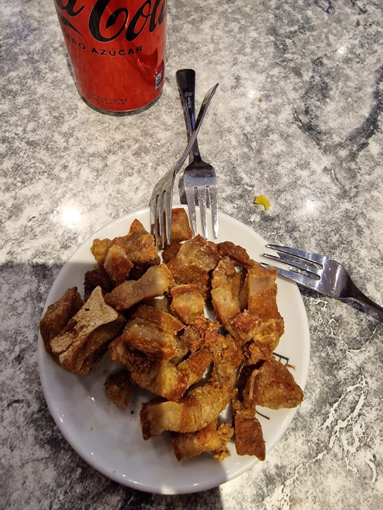 Restaurant Araman — Comida y bebida