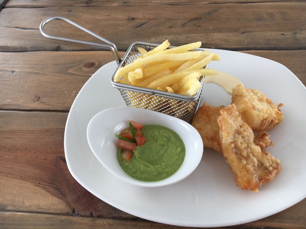 George'S Bar — Comida y bebida