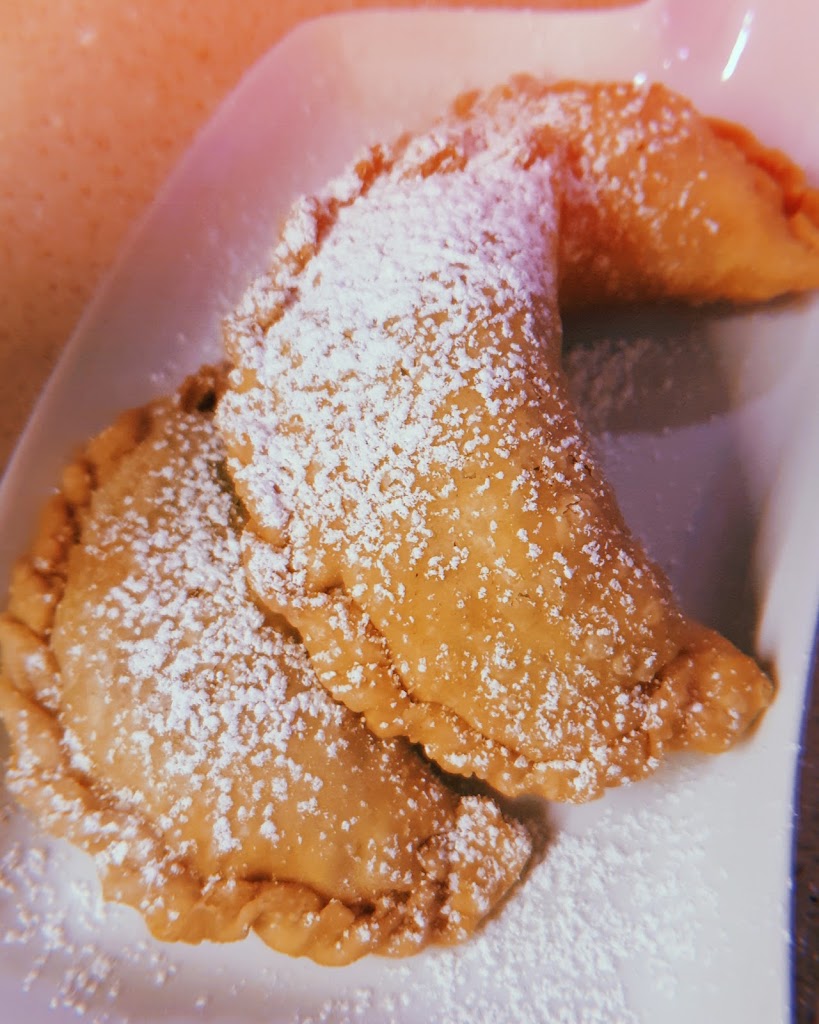 Restaurante La Retama — Comida y bebida