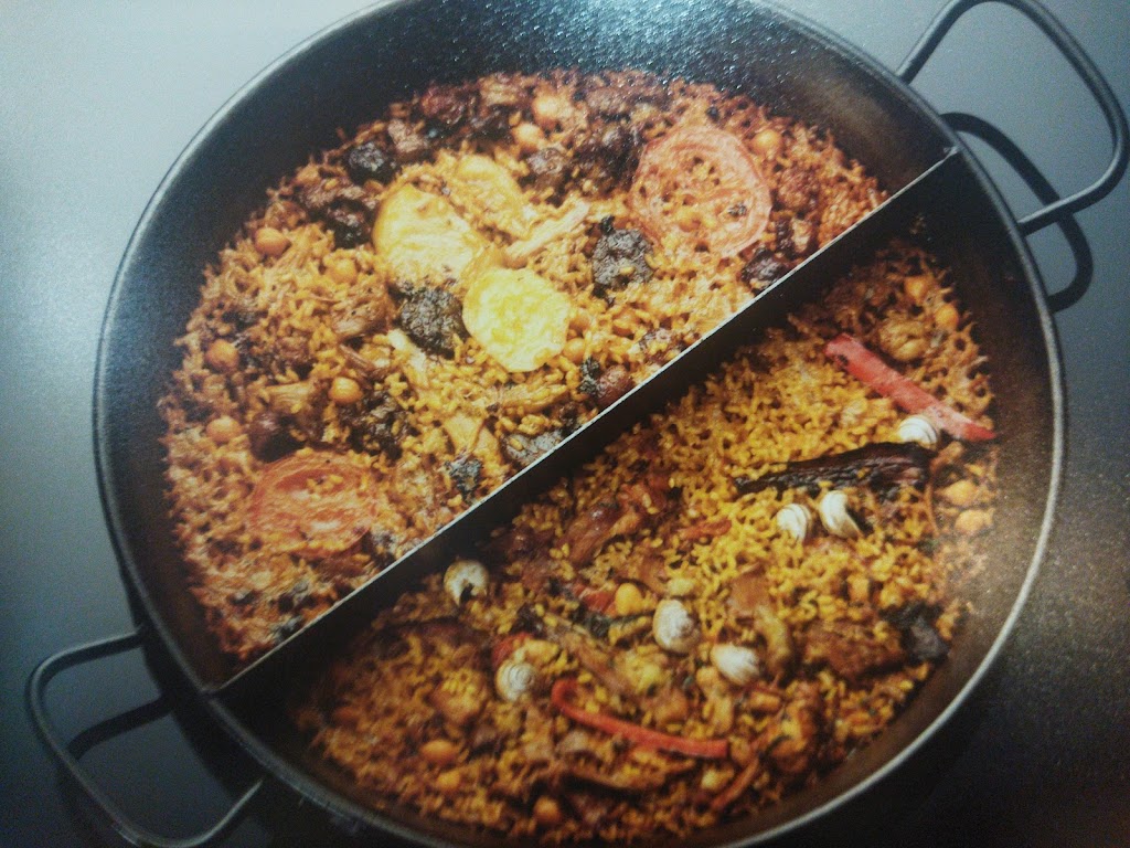 Restaurante Cucuch — Comida y bebida