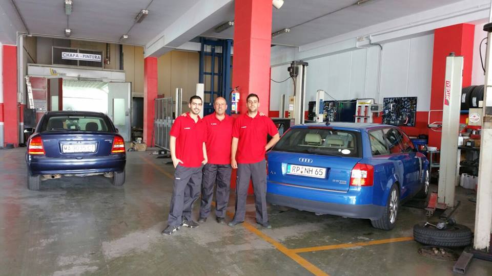 Taller Mecanico y Chapa-Pintura LAUROMOTOR — Del propietario