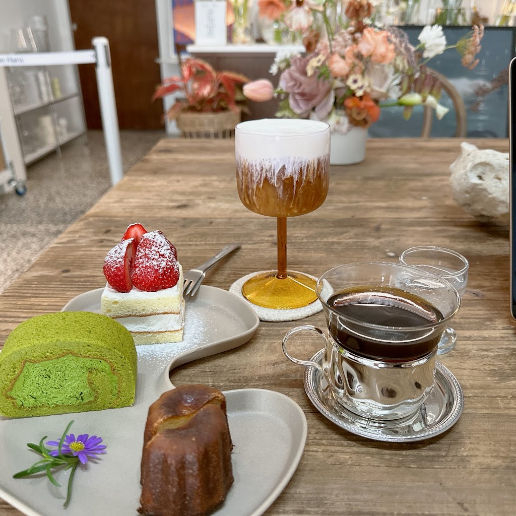 escapism café 的照片