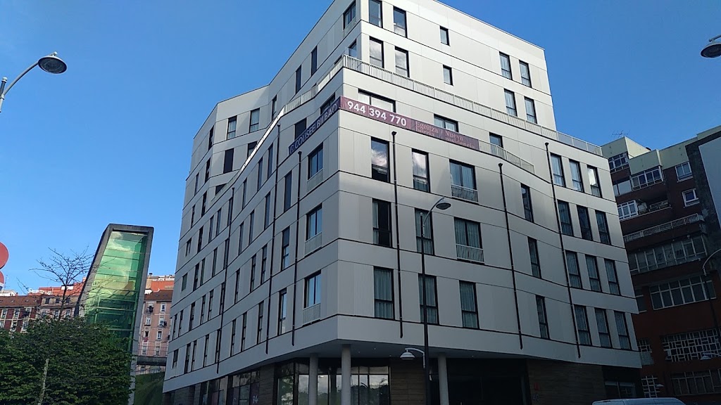 Colisee Bilbao | Residencia en Bilbao — De los visitantes
