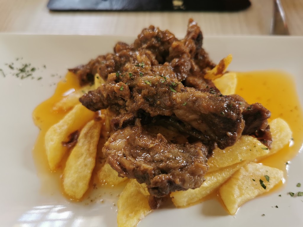 Bar El Rincon de Pakito — Comida y bebida